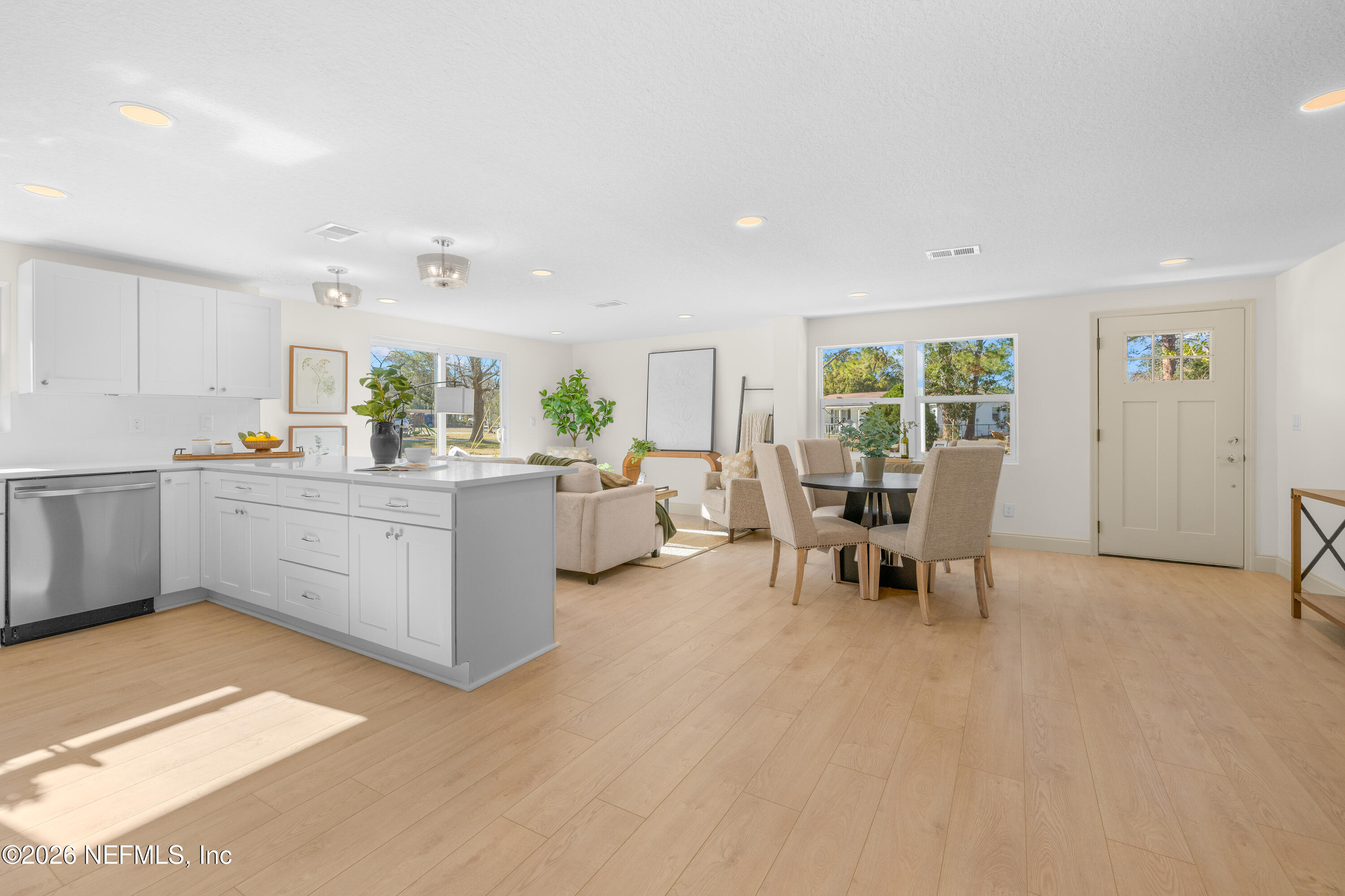 12035 N GOLDENROD Circle N