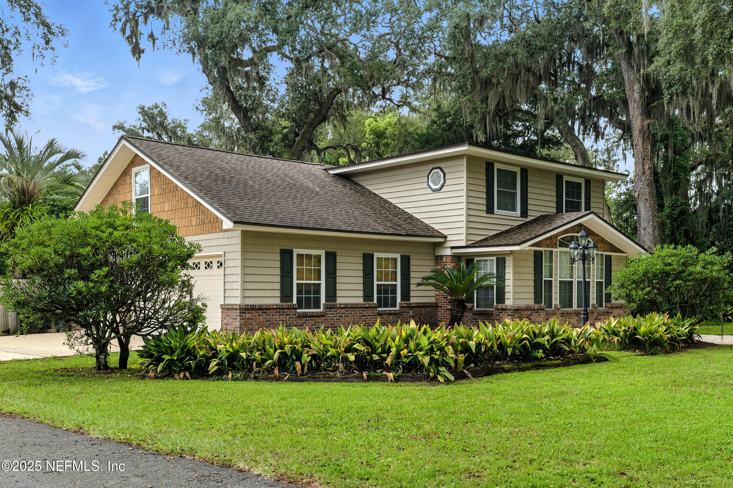 3425 DOCTORS LAKE Drive