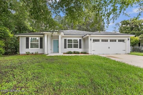 8231 HEWITT Street Jacksonville FL 32244