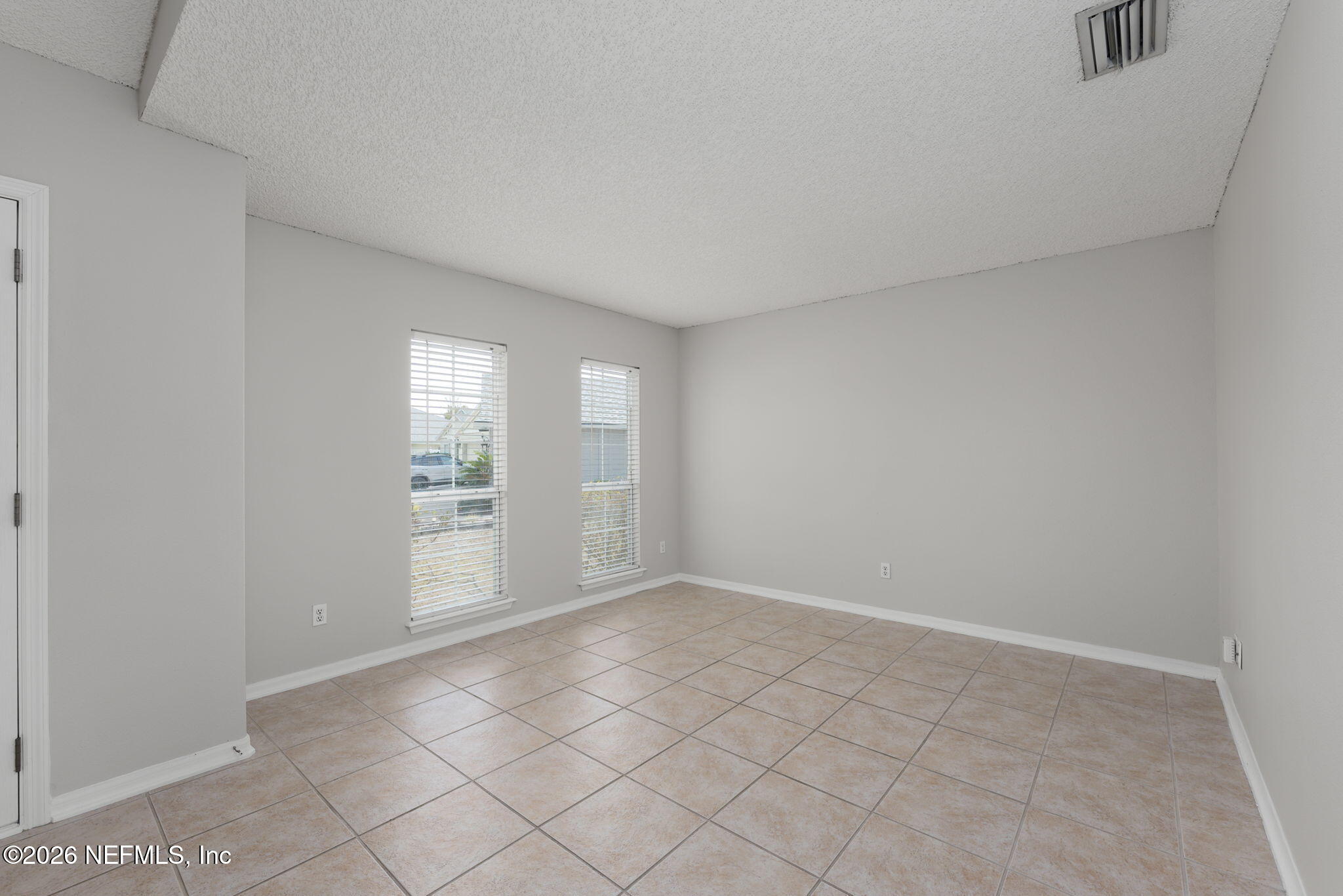 12786 TROPIC Drive N