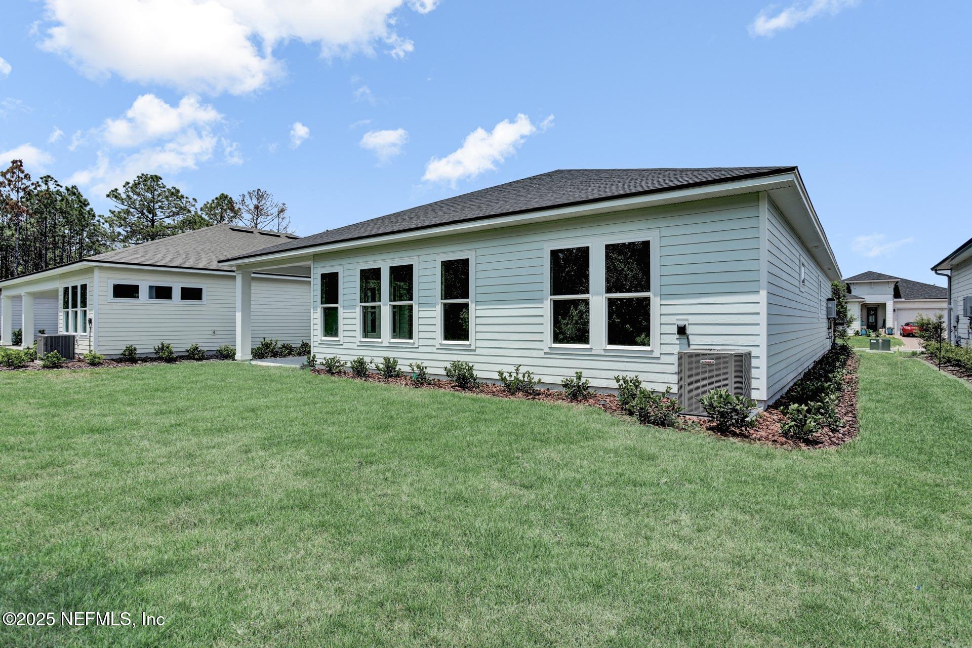 72 BRICKSTONE Trace