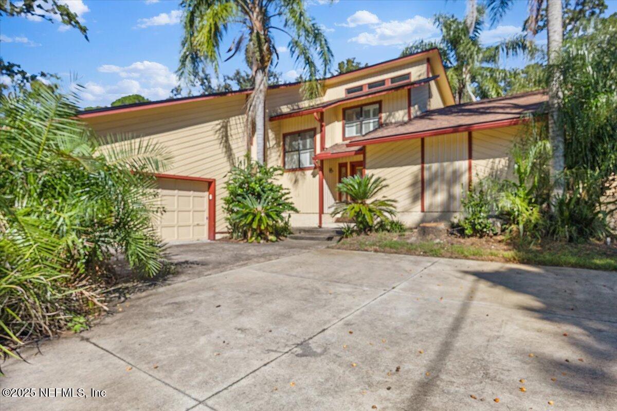 17330 ELSINORE Drive