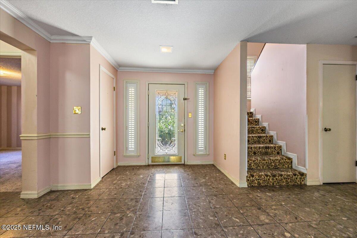 17330 ELSINORE Drive