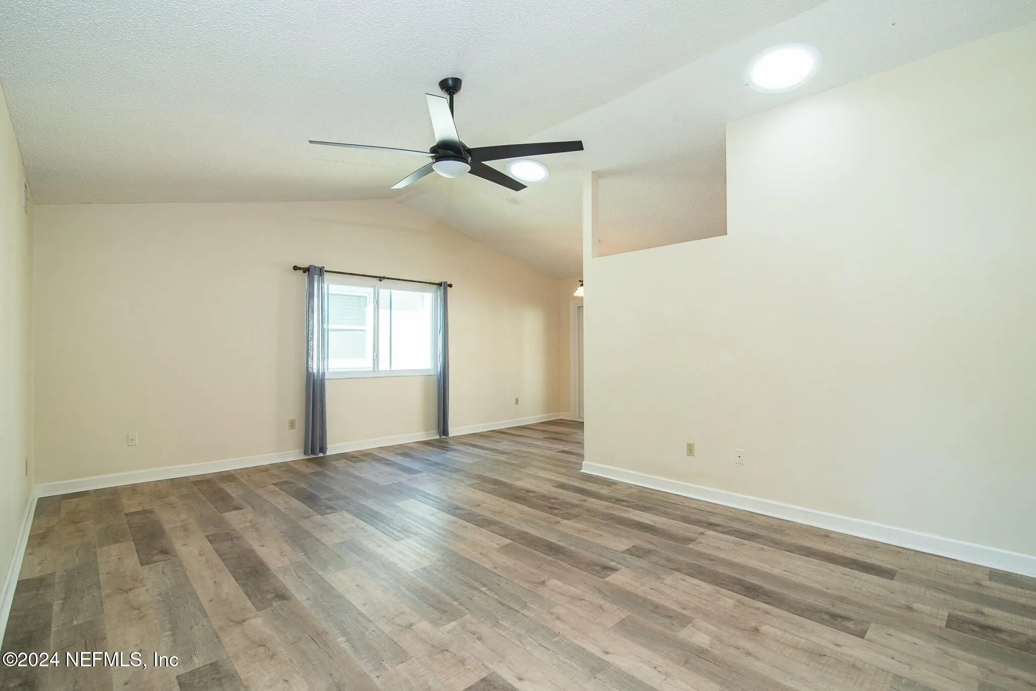 Ponte Vedra Beach, Florida 32082, United States, 2 Bedrooms Bedrooms, ,2 BathroomsBathrooms,Residential,Active,30454