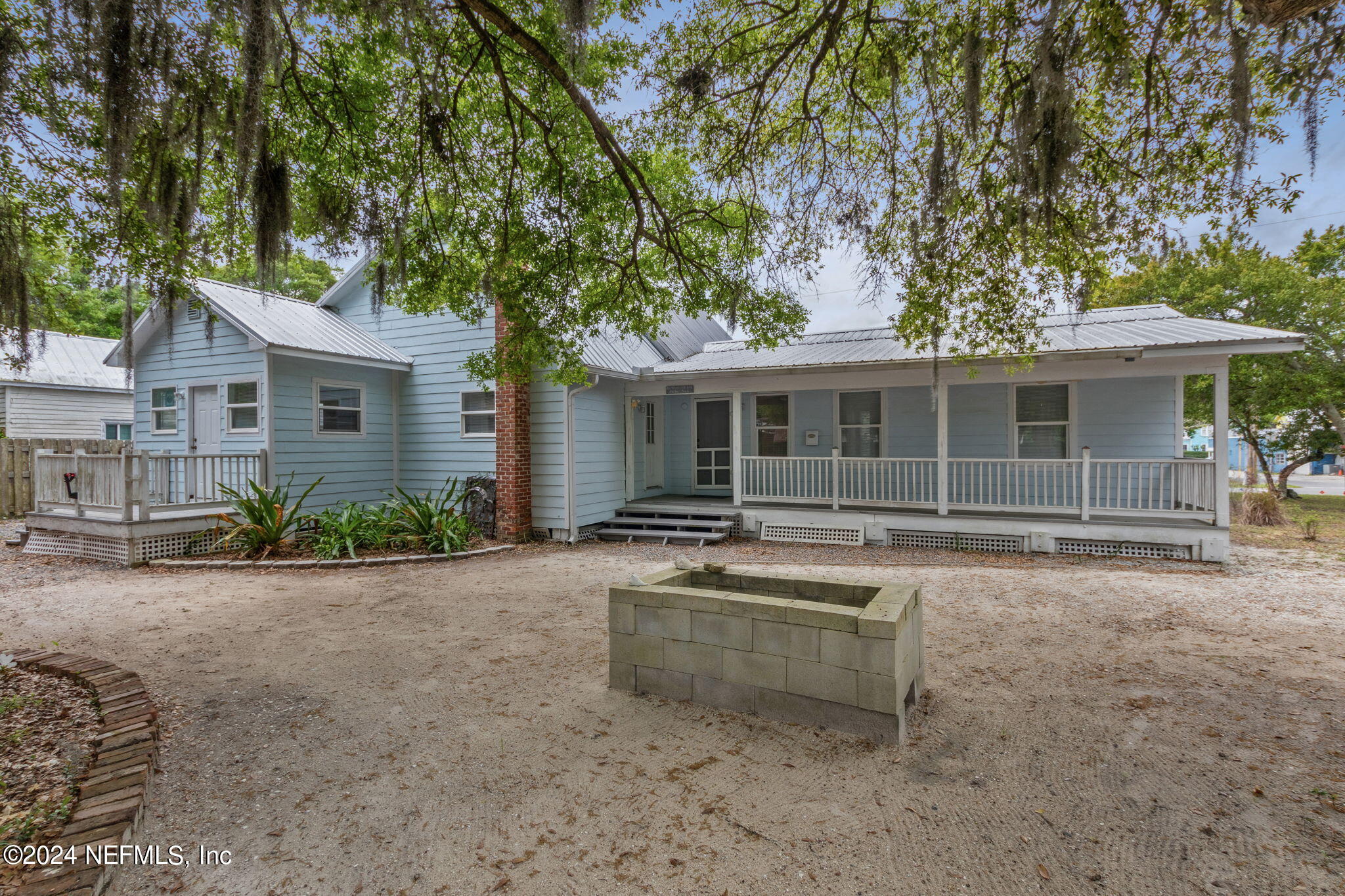 Fernandina Beach, FL home for sale located at 900 CEDAR Street, Fernandina Beach, FL 32034