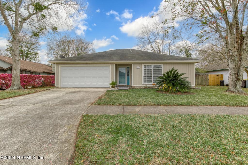 Jacksonville, FL home for sale located at 7068 Swamp Flower Drive N, Jacksonville, FL 32244