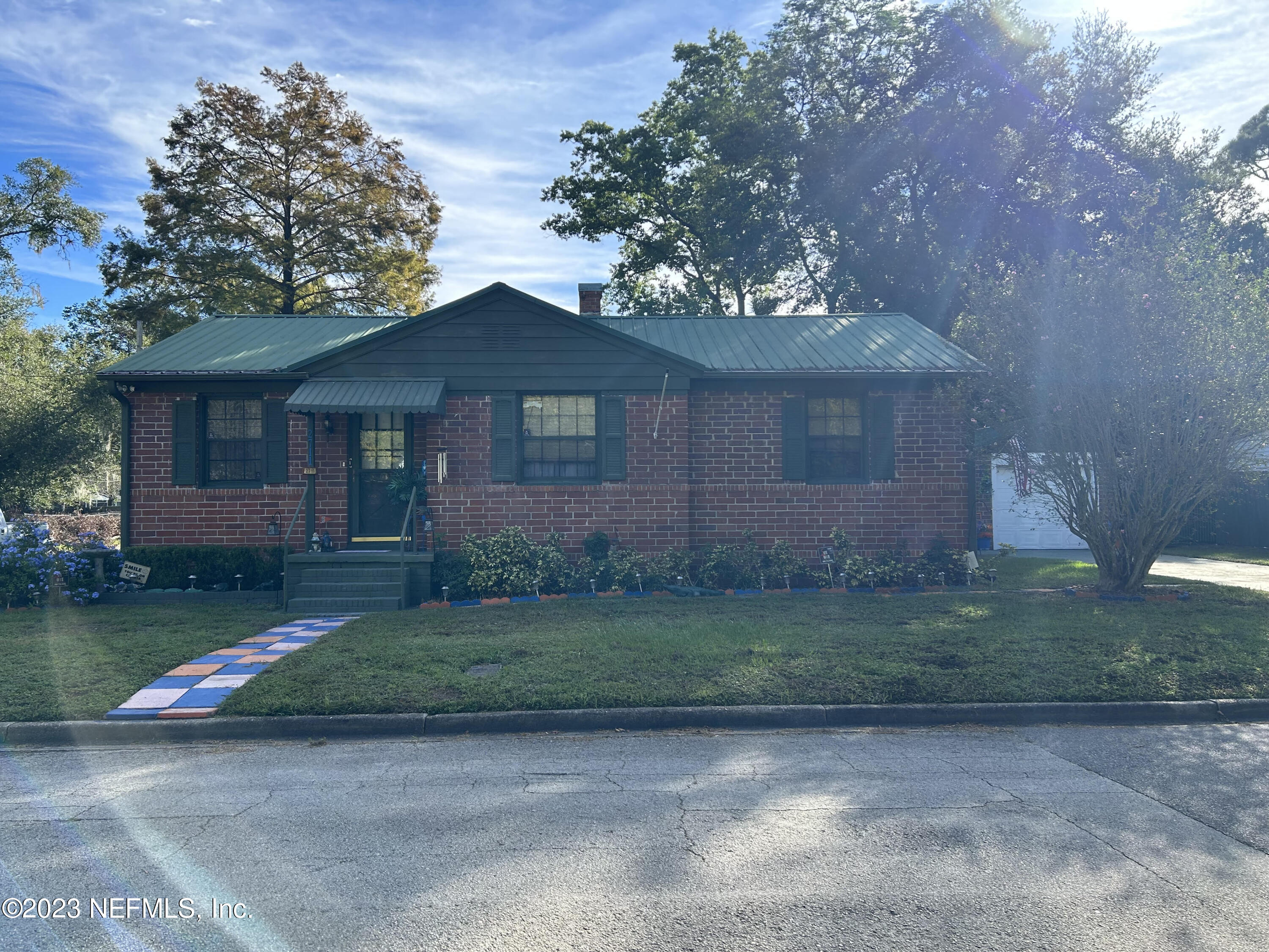 Jacksonville, FL home for sale located at 2711 STANWOOD Avenue, Jacksonville, FL 32207