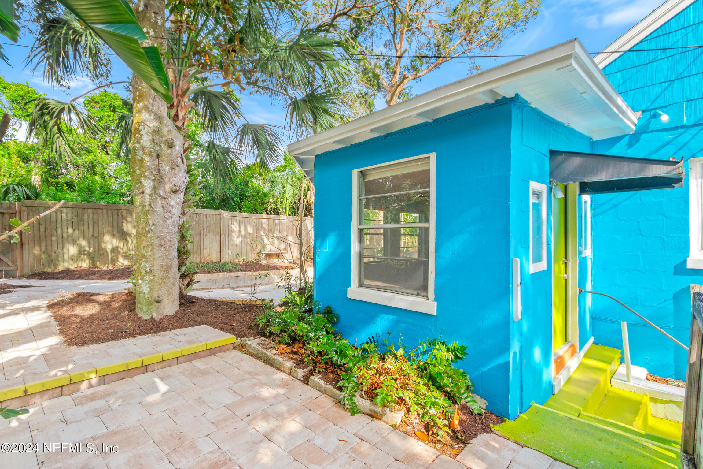 26 PONCE DE LEON Avenue