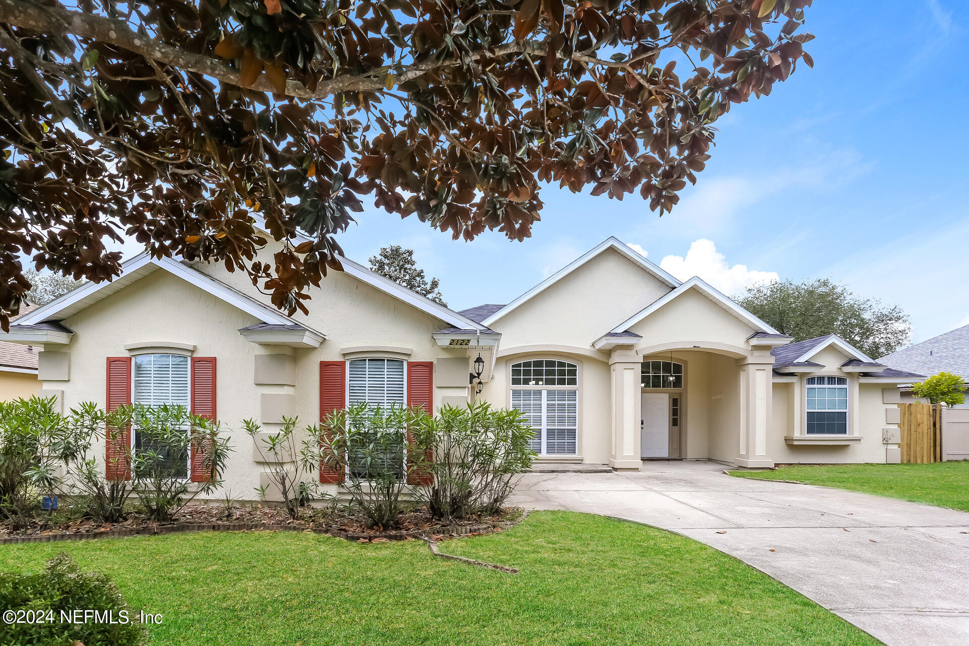 Jacksonville, FL home for sale located at 2122 Knottingham Trace Lane, Jacksonville, FL 32246
