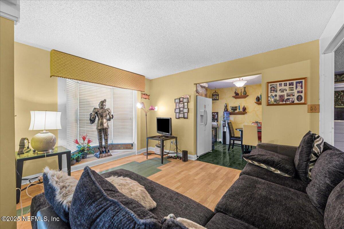 1179 KINCROSS Court
