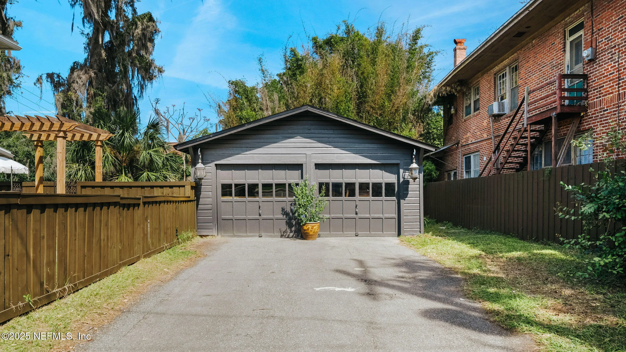 Jacksonville, Florida 32205, United States, 3 Bedrooms Bedrooms, ,2 BathroomsBathrooms,Residential,Active,232903