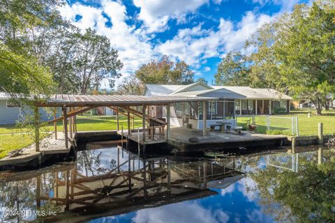 A home in Palatka