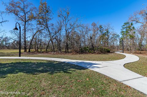 A home in Middleburg