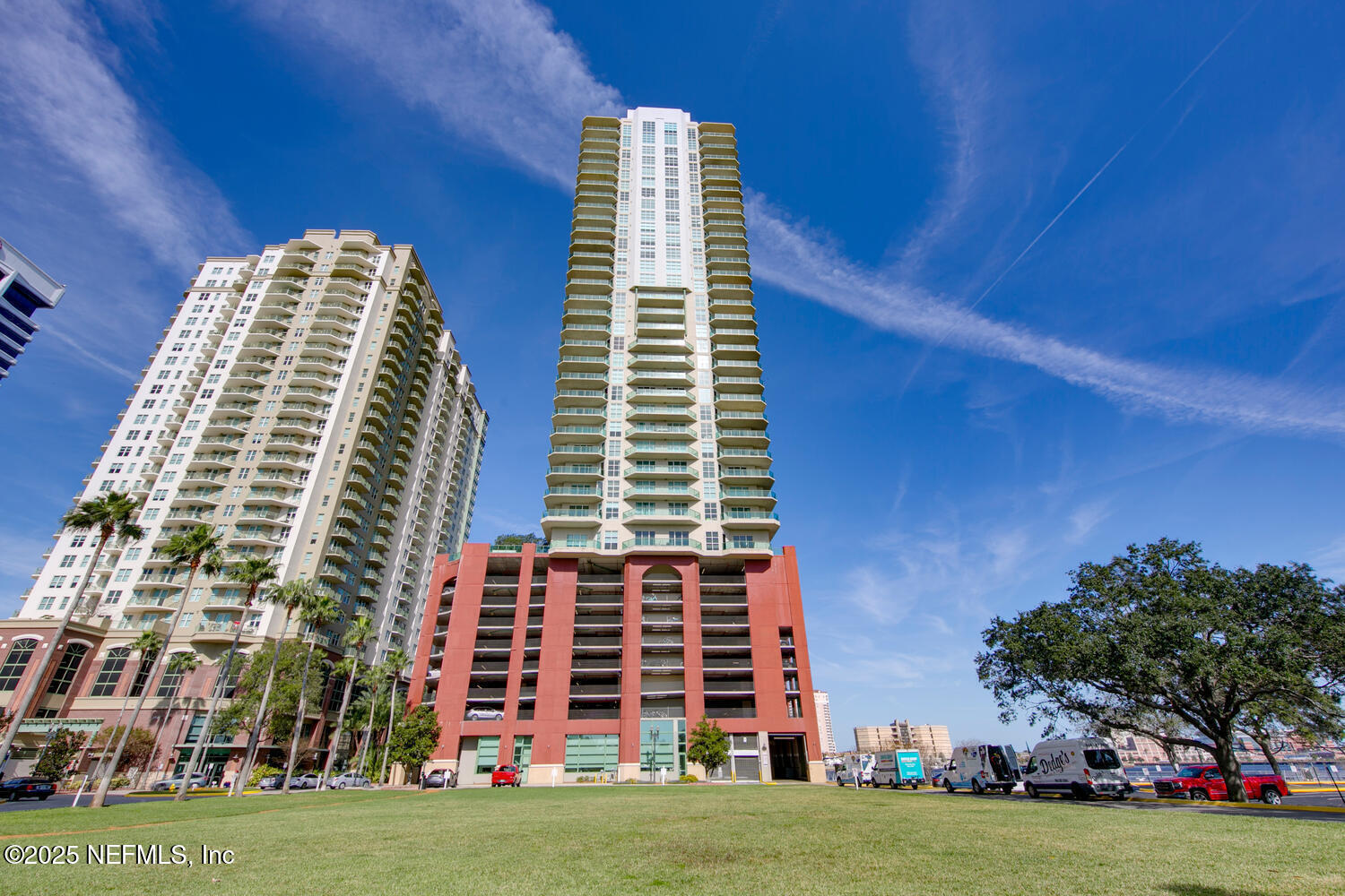 1431 RIVERPLACE Boulevard 2606