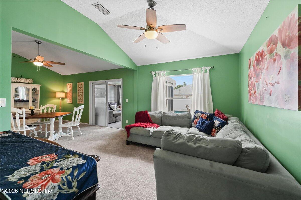 2624 CREEKFRONT Drive