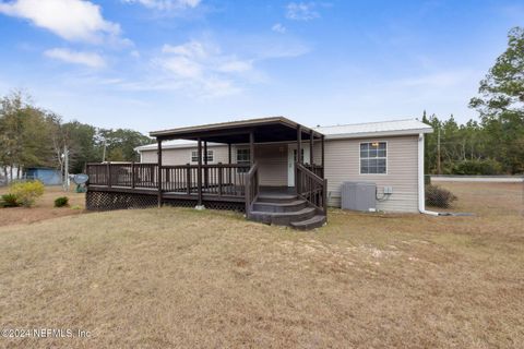 A home in Yulee