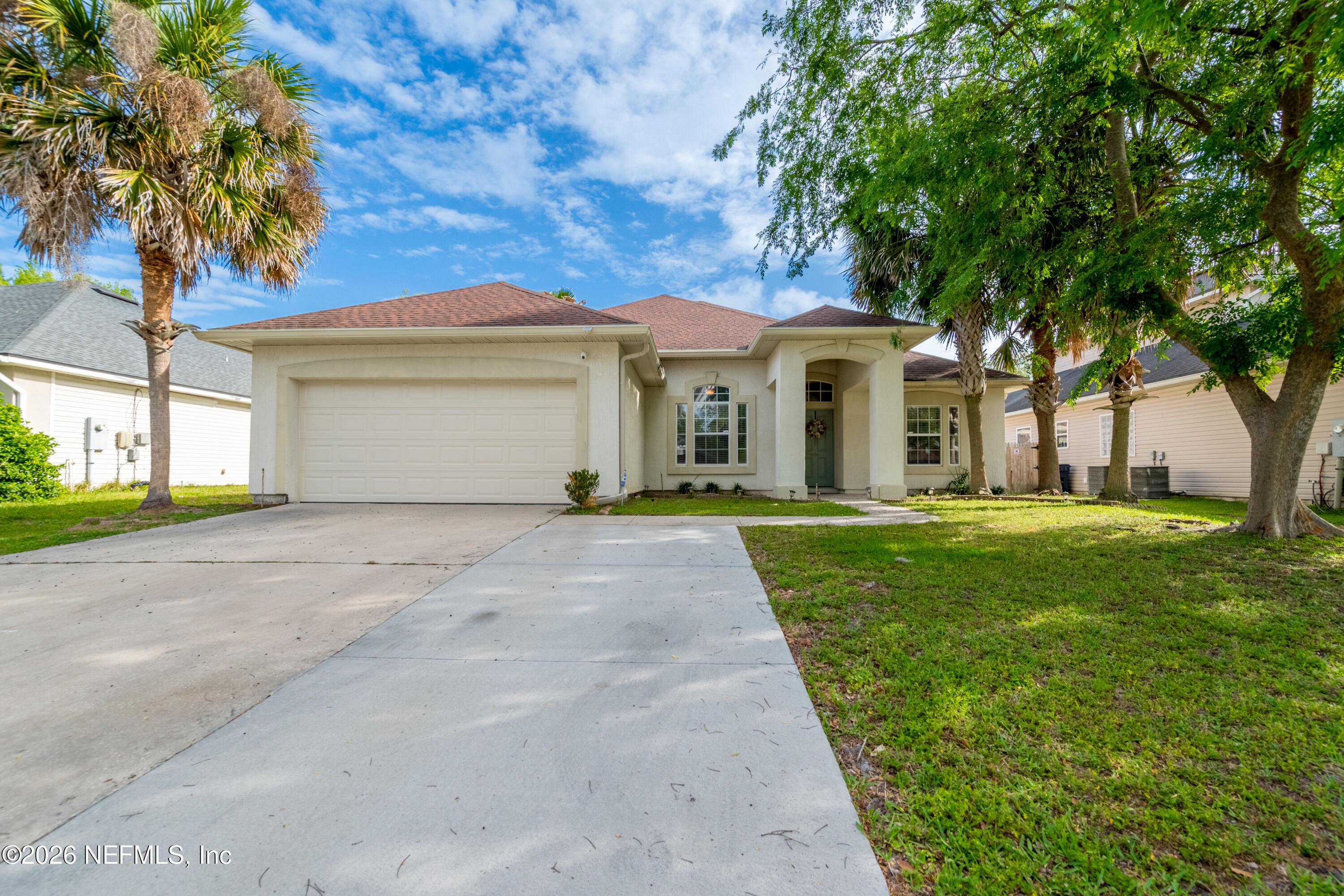 5525 HUCKLEBERRY Trail S