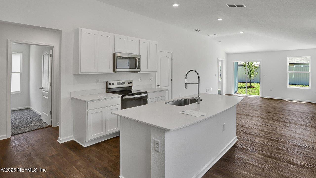 853 GRAND RESERVE Drive