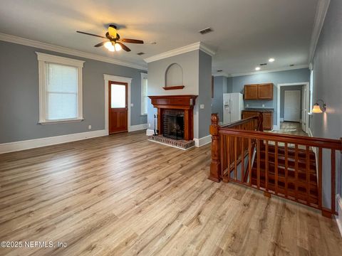 Photo of 136 E 6TH Street, Jacksonville, FL 32206 (MLS # 2115130) Photo of 136 E 6TH Street, Jacksonville, FL 32206 (MLS # 2115130)