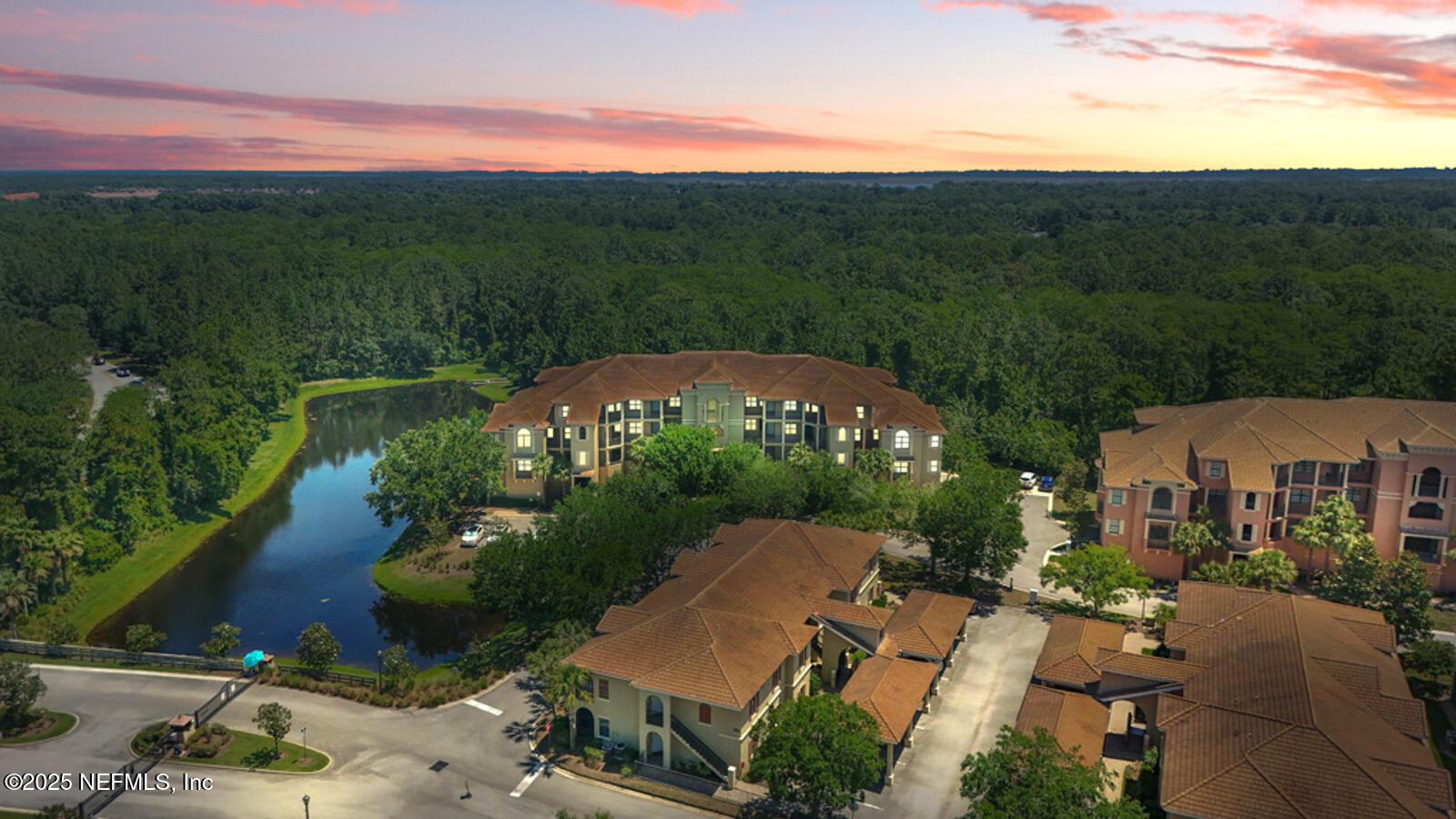 200 PASEO TERRAZA 203