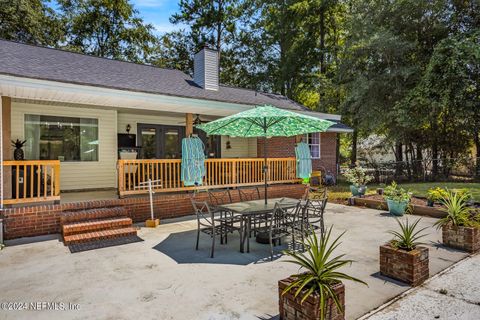 A home in Macclenny