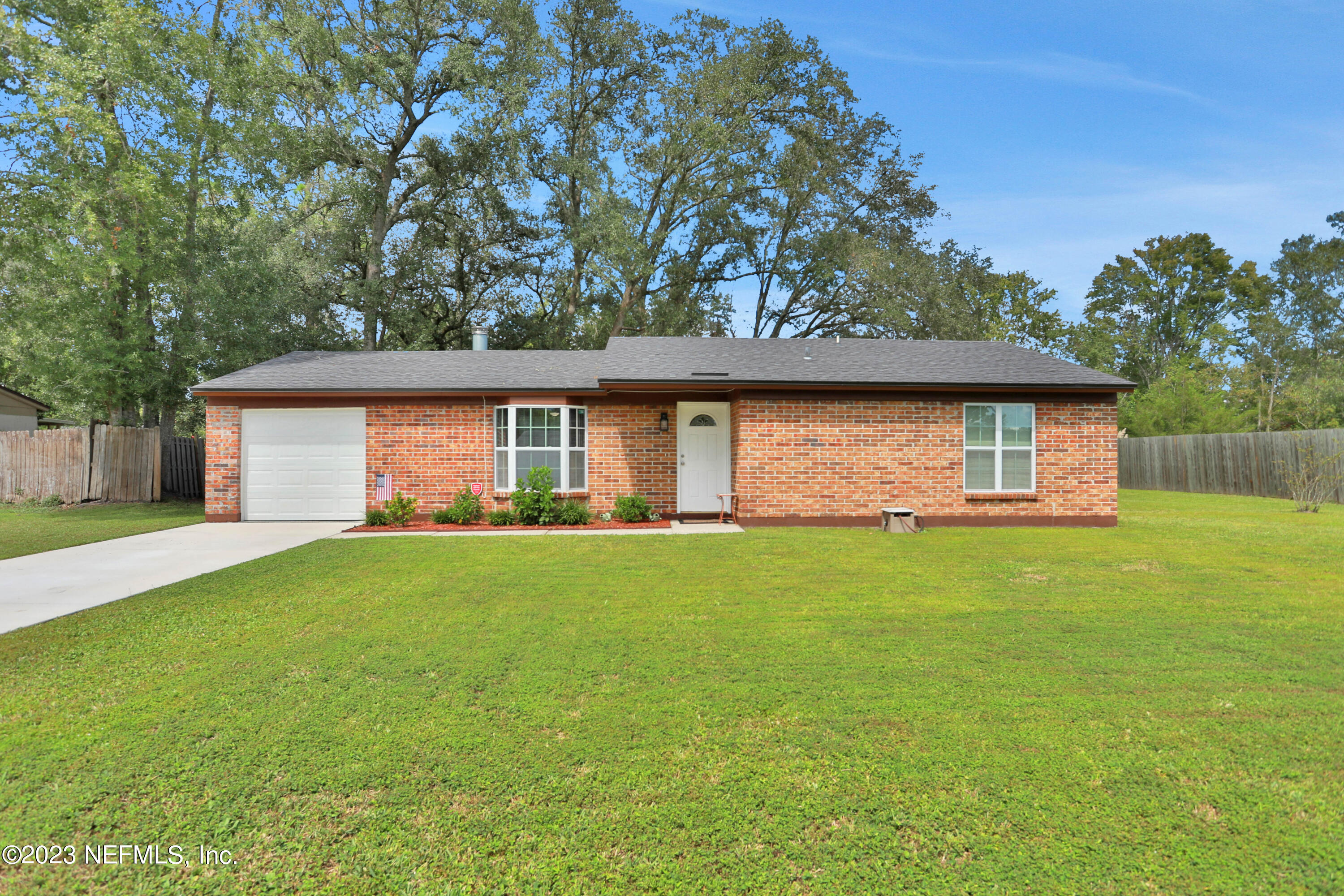MIDDLEBURG, FL home for sale located at 2668 PINEWOOD BLVD N, MIDDLEBURG, FL 32068