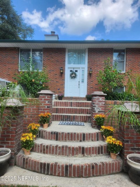8290 MELROSE Road Melrose FL 32666