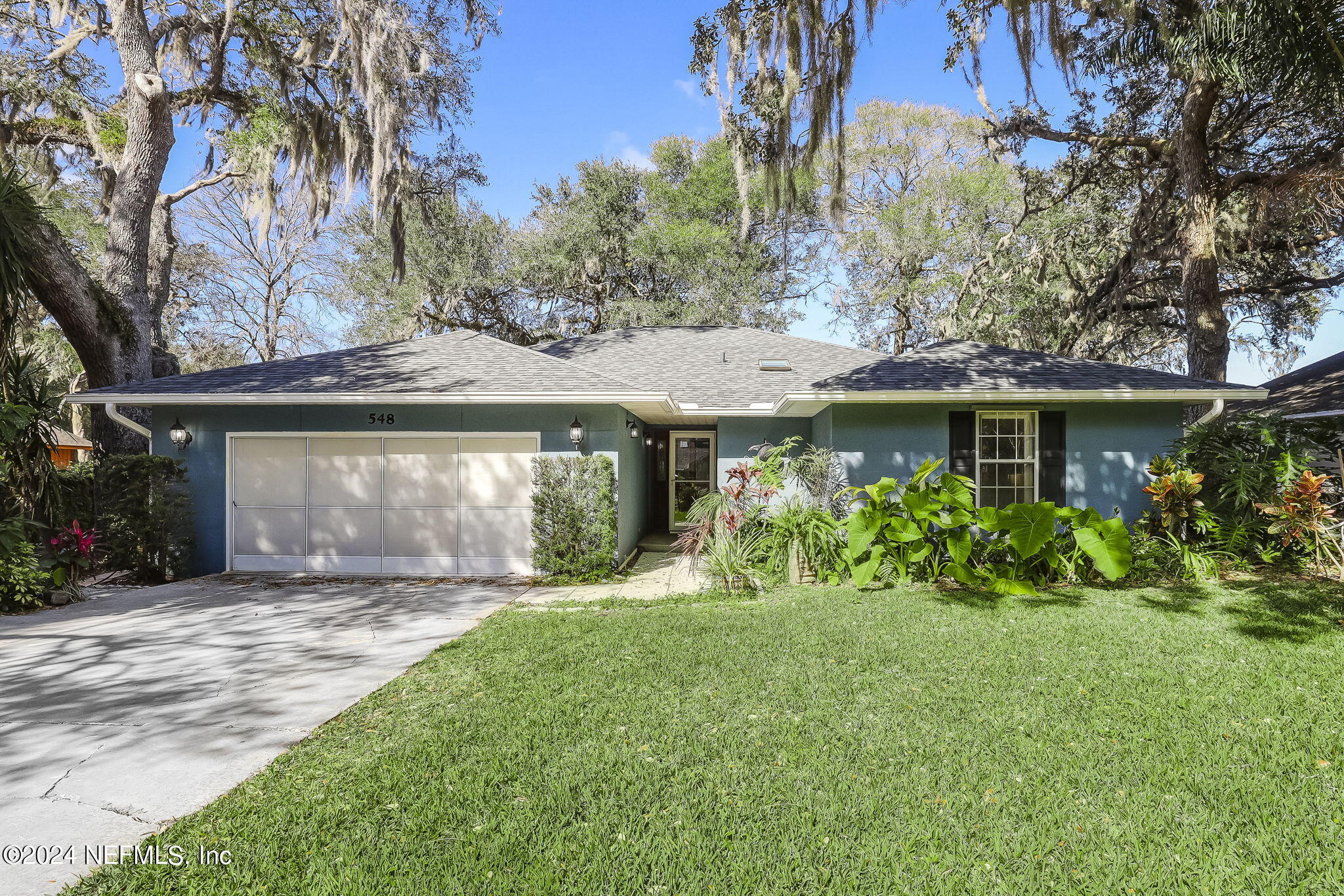 St Augustine, FL home for sale located at 548 Fox Hollow Lane, St Augustine, FL 32086