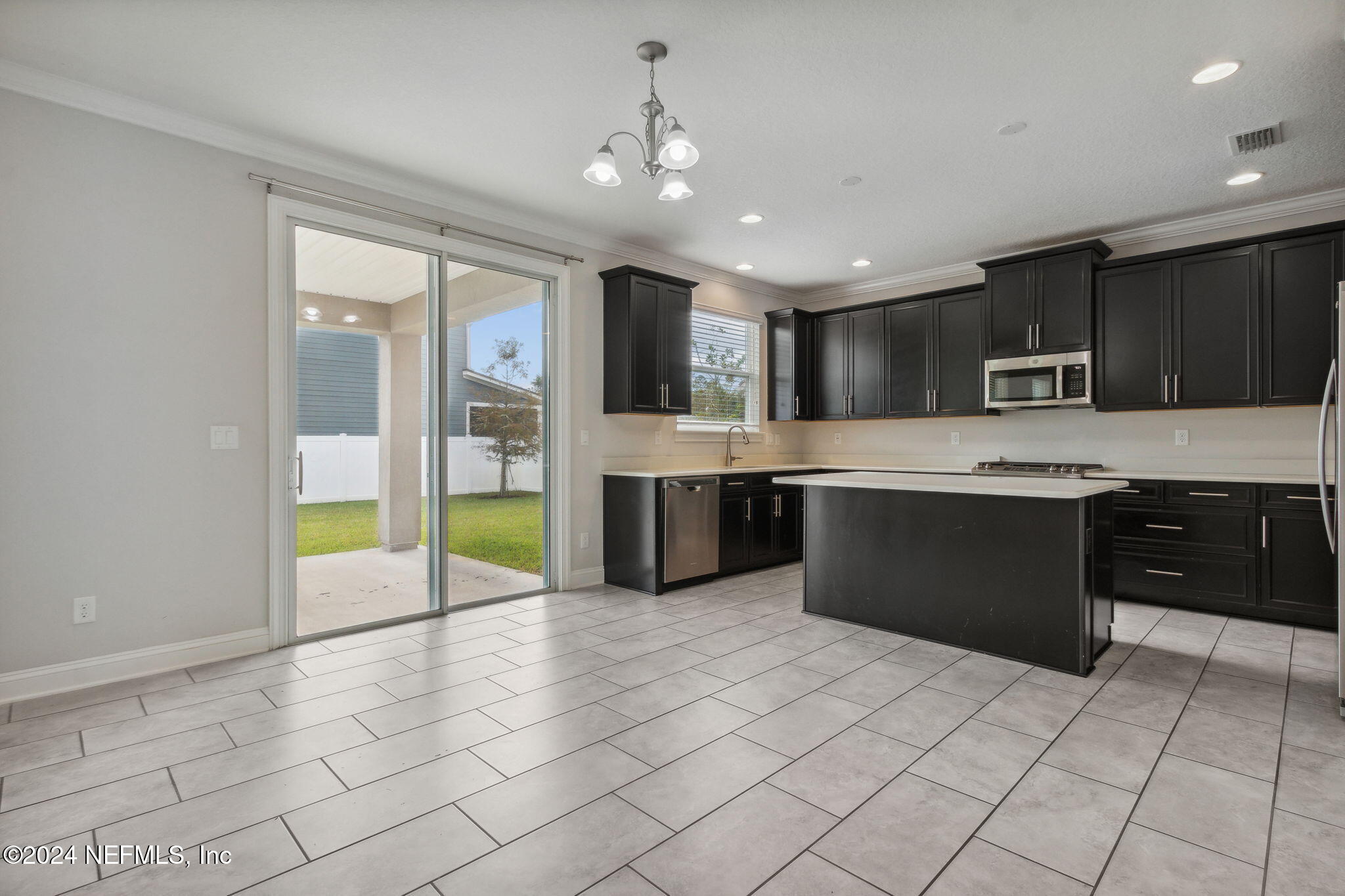 St Johns, Florida 32259, United States, 5 Bedrooms Bedrooms, ,4 BathroomsBathrooms,Residential,Active,33511