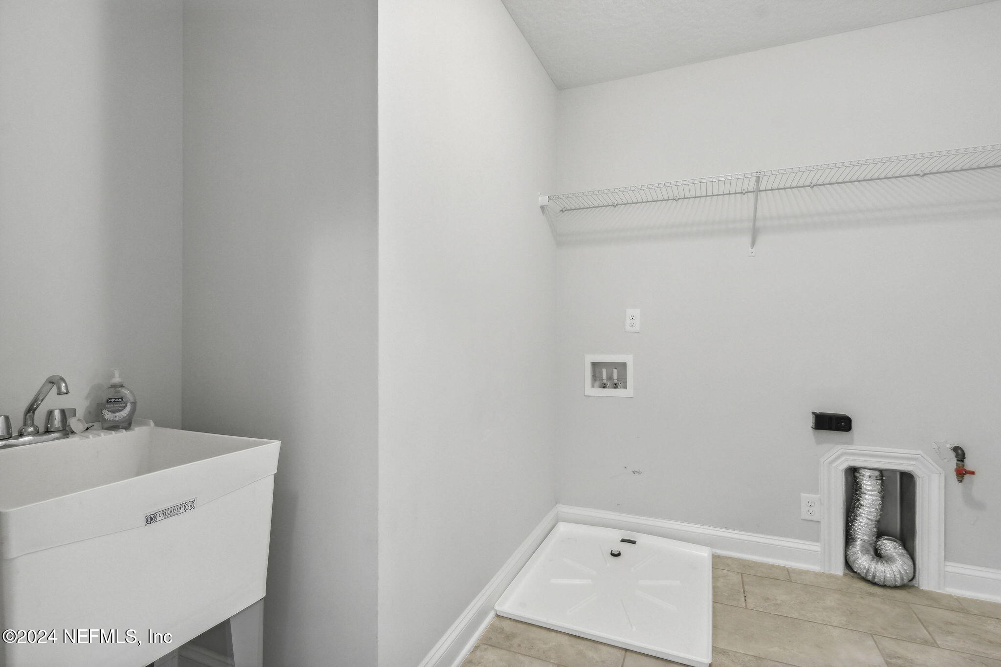 St Johns, Florida 32259, United States, 5 Bedrooms Bedrooms, ,4 BathroomsBathrooms,Residential,Active,33511