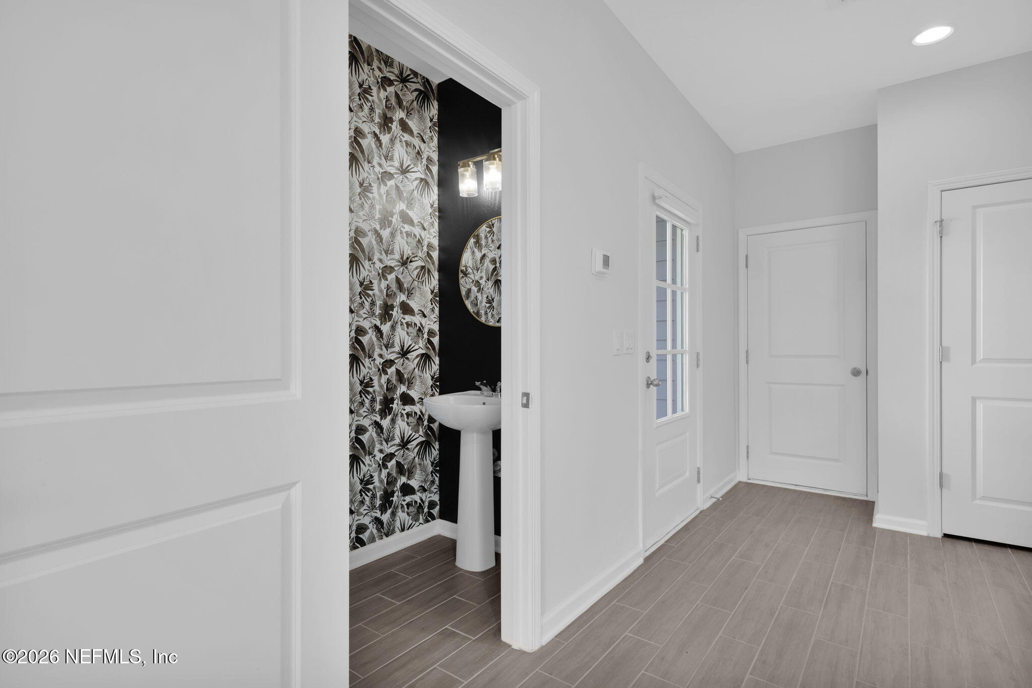 250 BRANDON LAKES Drive