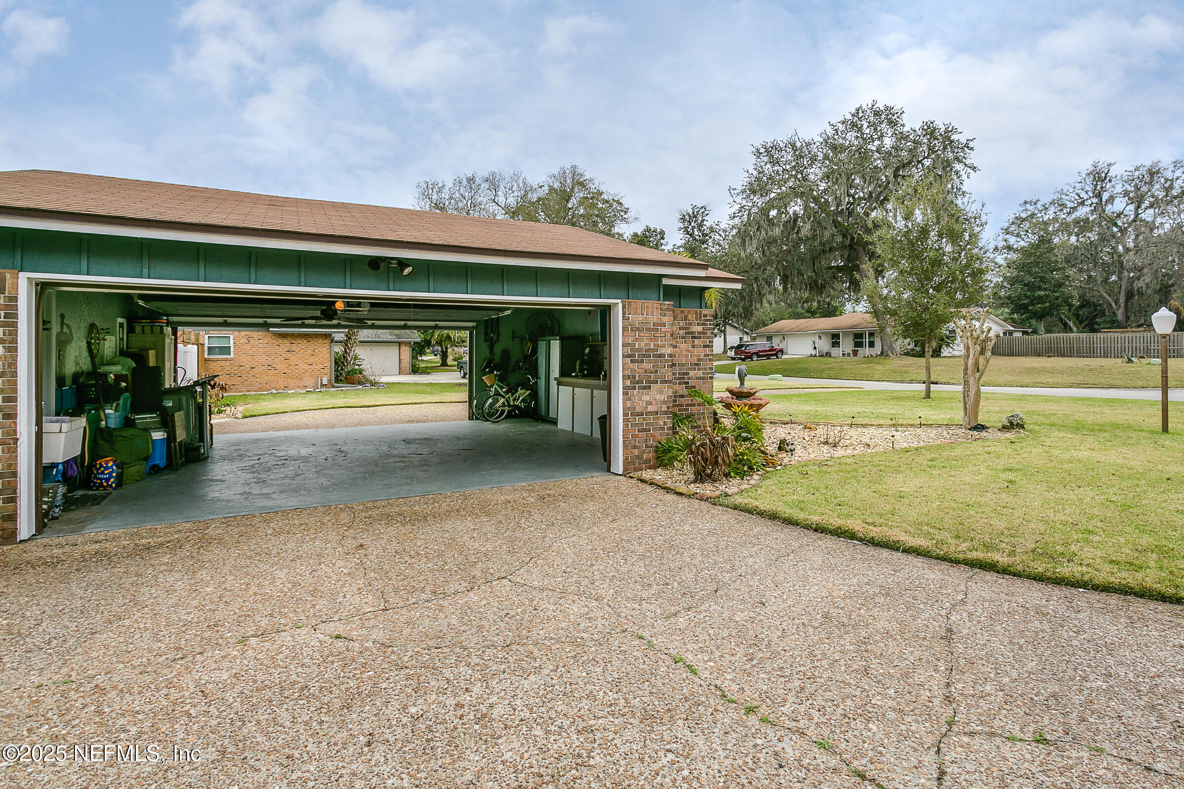 6433 RIVER POINT Drive