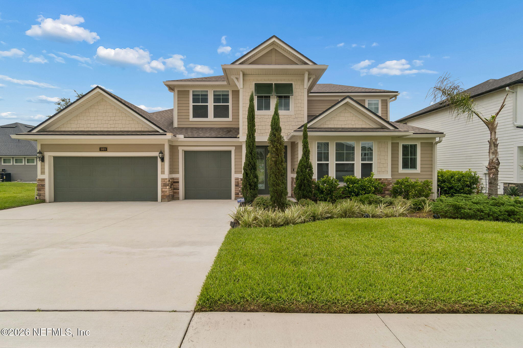 1009 OAKLAND HILLS Avenue