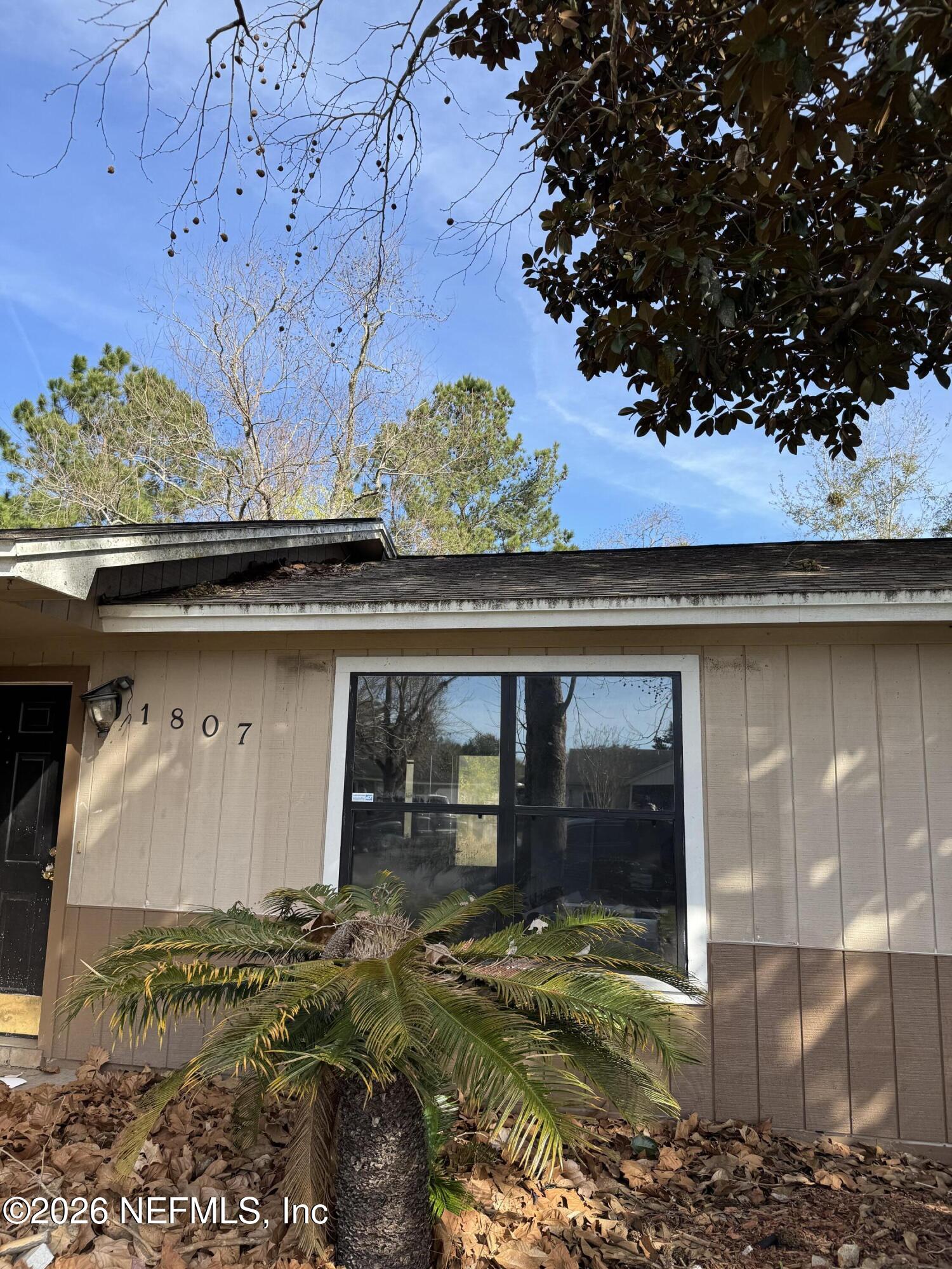 1807 SHANNON LAKE Drive