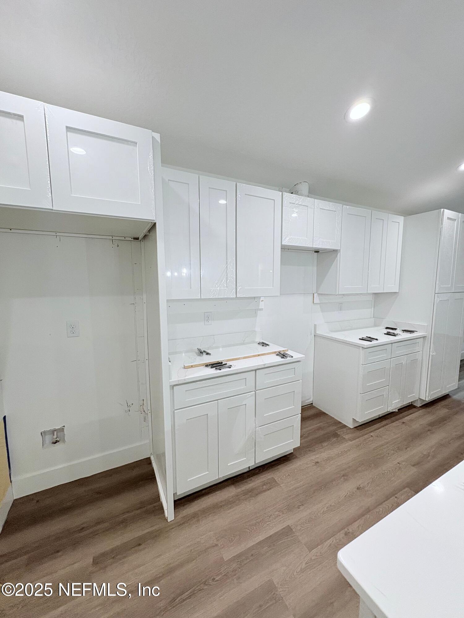 1264 CORAL FARMS Road