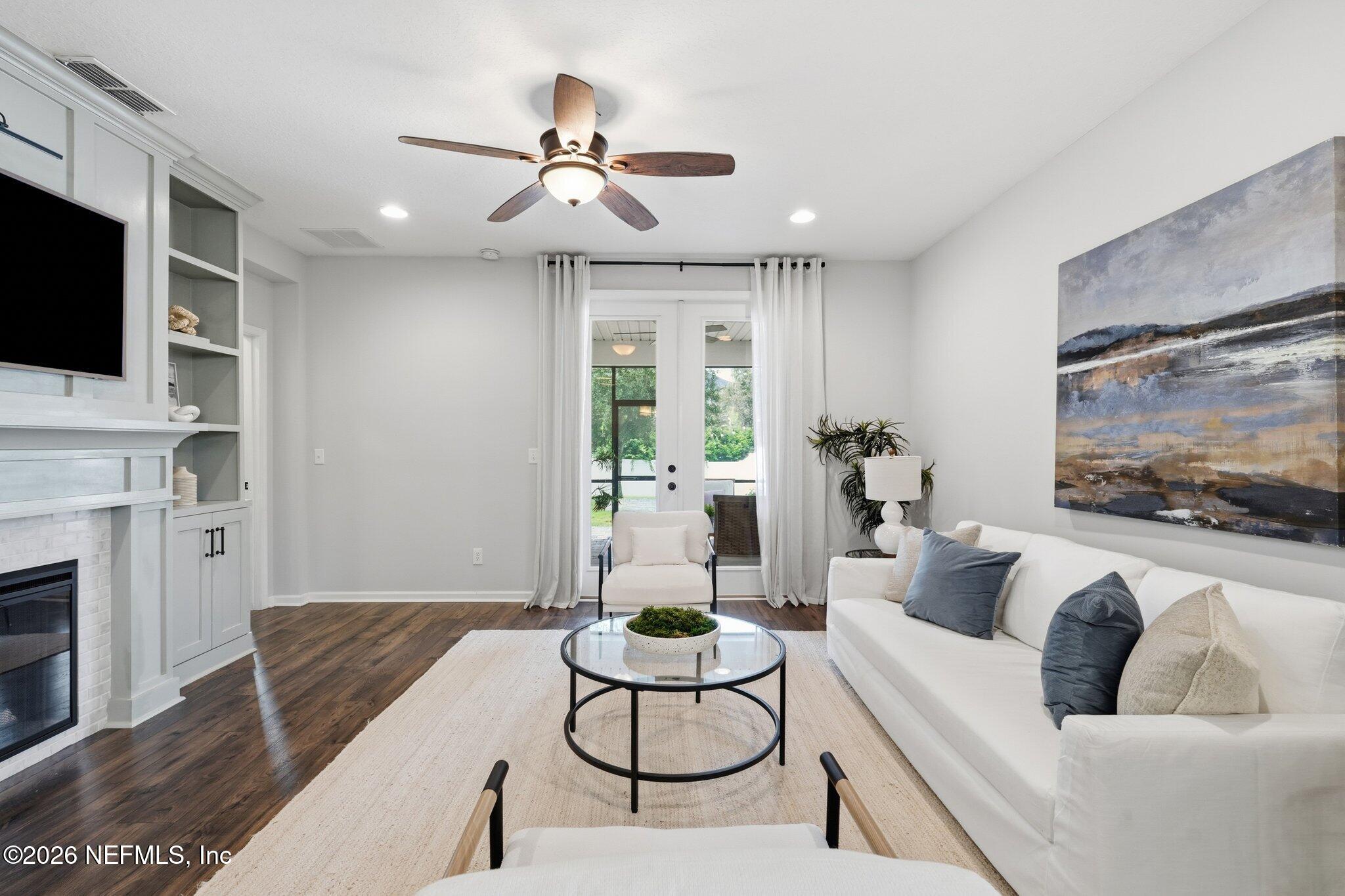 125 CHIPOLA Trace