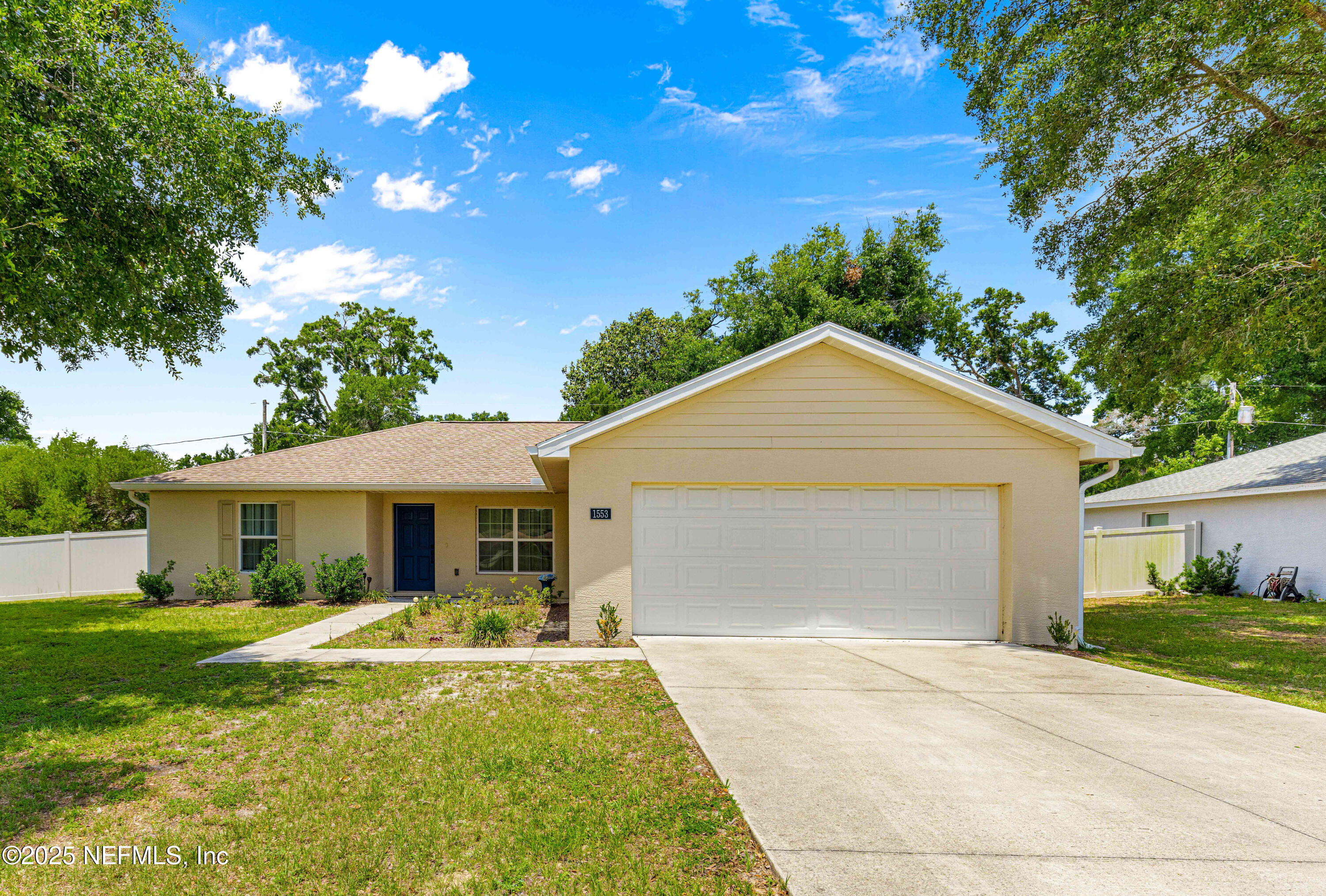 1553 NE 161 Place