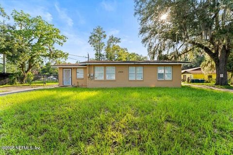 10852 LEM TURNER Road Jacksonville FL 32218