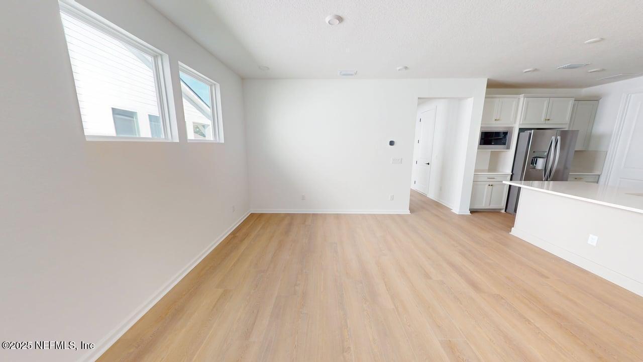 415 JUNIPER HILLS Drive
