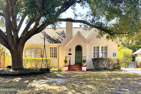 2736 SOUTHWOOD Lane Jacksonville FL 32207