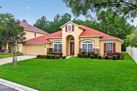 Photo of 635 WAKEVIEW Drive, Orange Park, FL 32065 (MLS # 2151615)