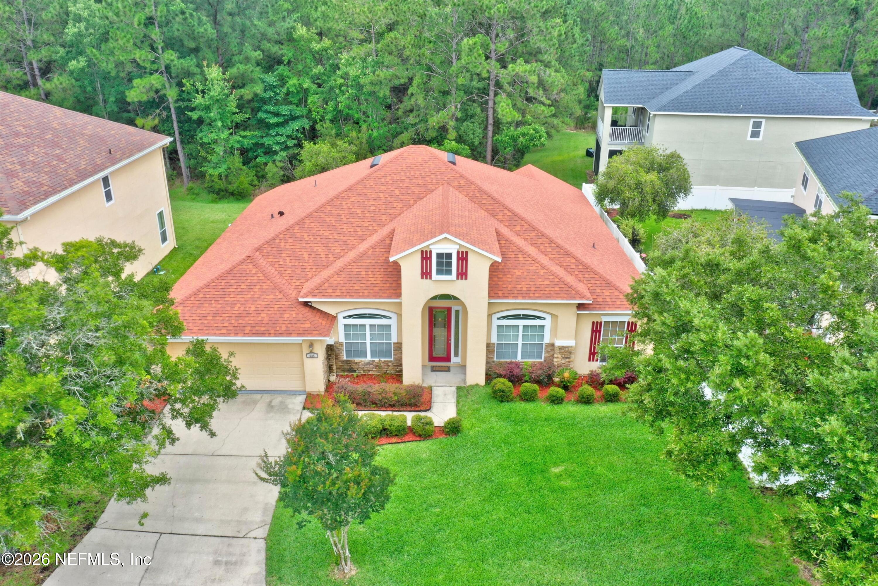 635 WAKEVIEW Drive