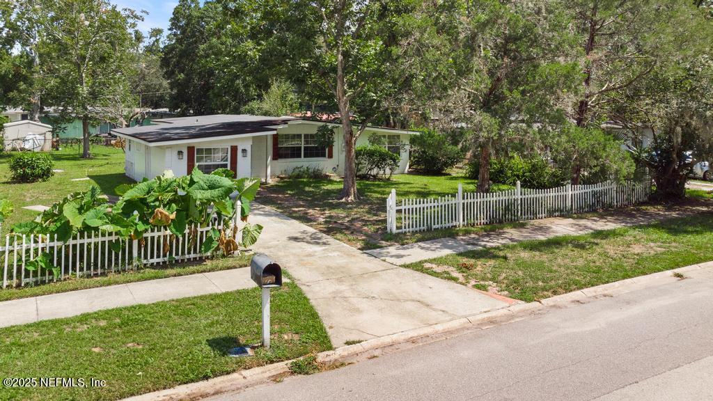 10419 MARBURY Drive