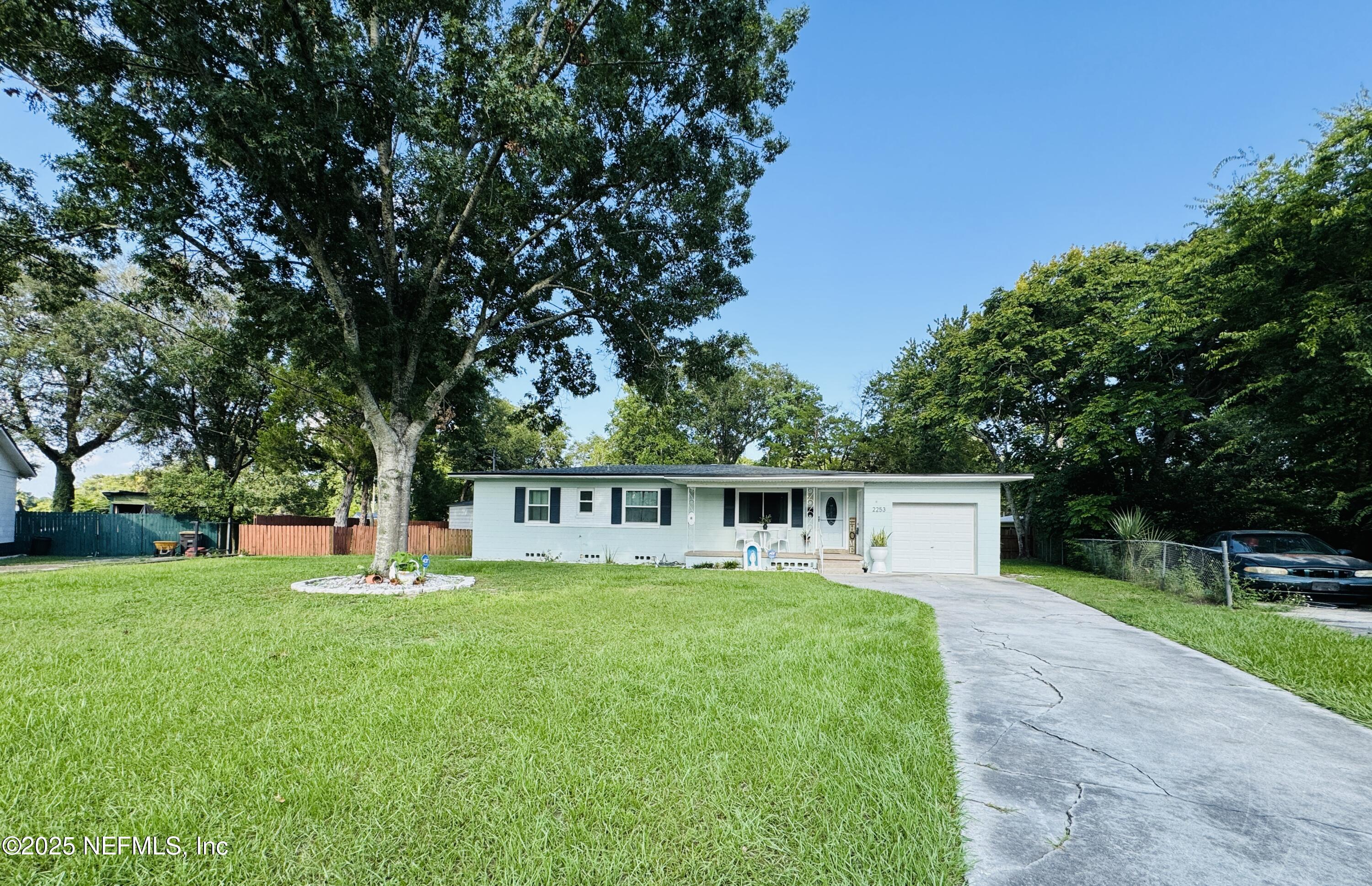 2253 BARLAD Drive