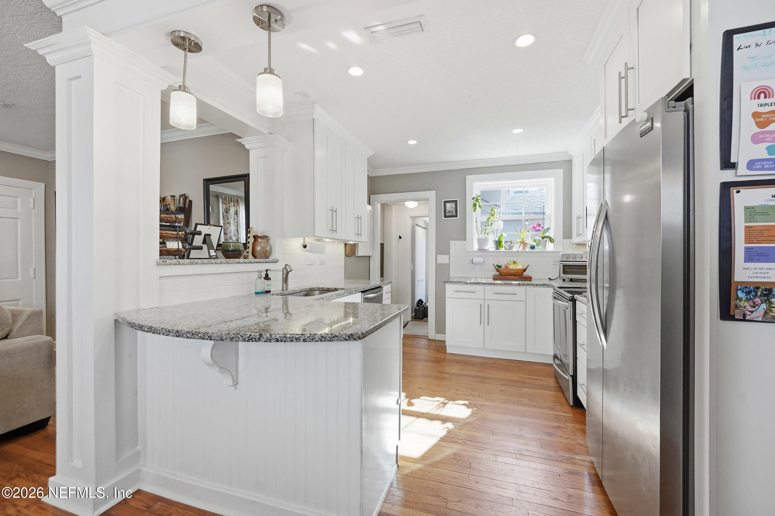 1242 PEACHTREE Street