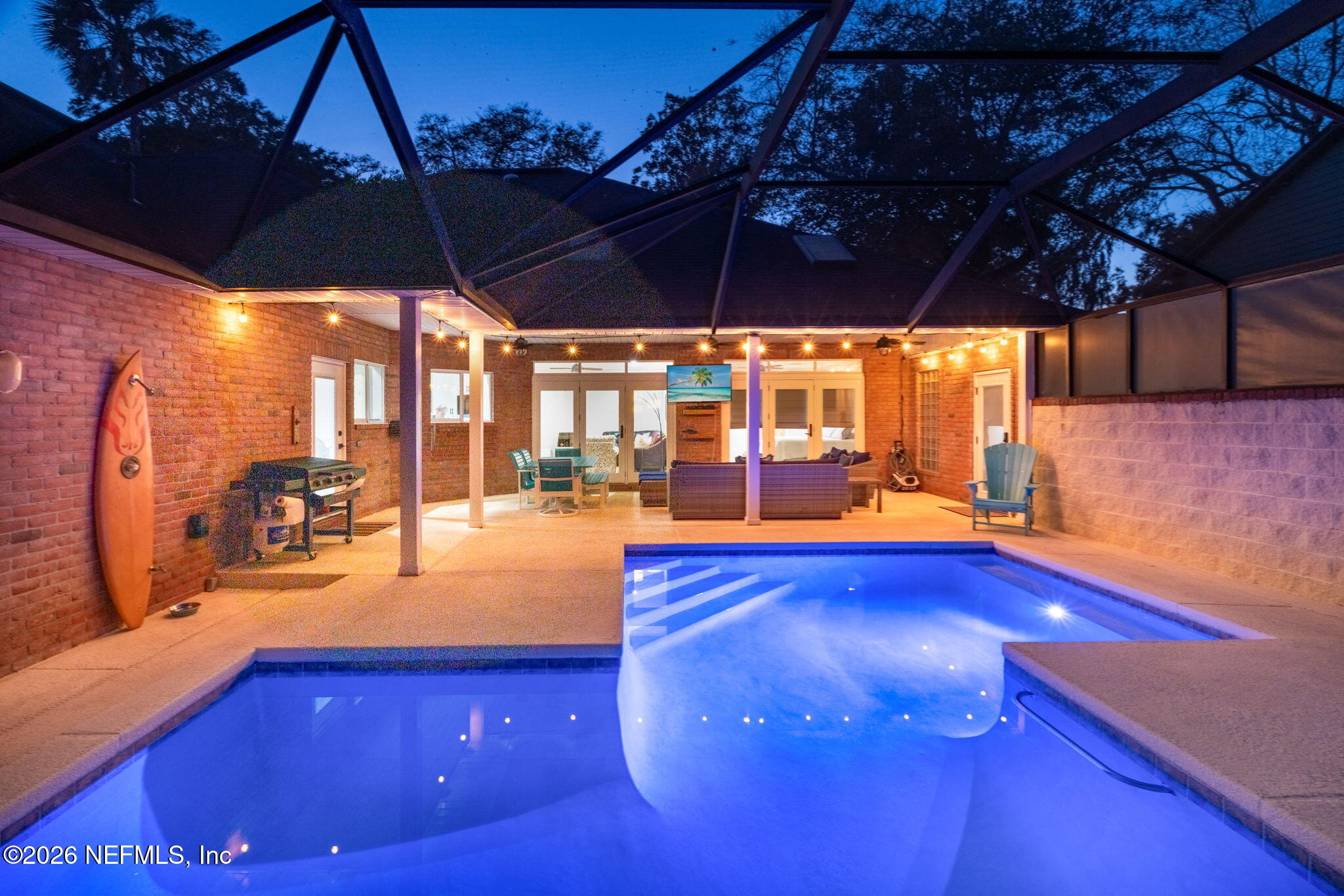 2009 VELA NORTE Circle