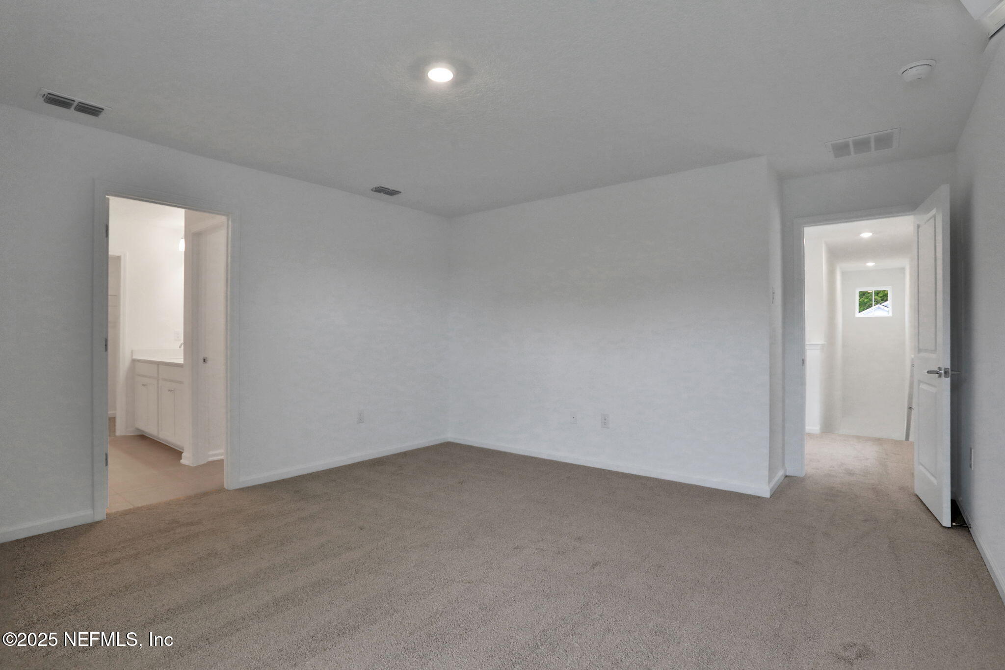 652 FARMFIELD Drive