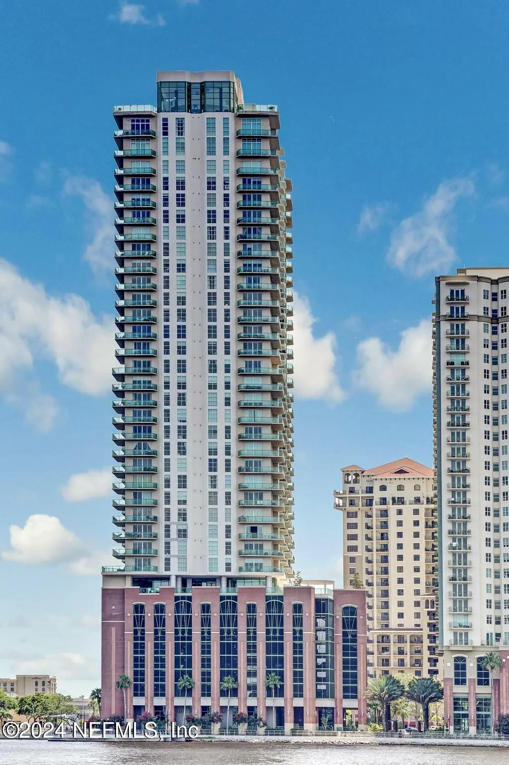 Jacksonville, Florida 32207, United States, 3 Bedrooms Bedrooms, ,3 BathroomsBathrooms,Residential,Pending,29854