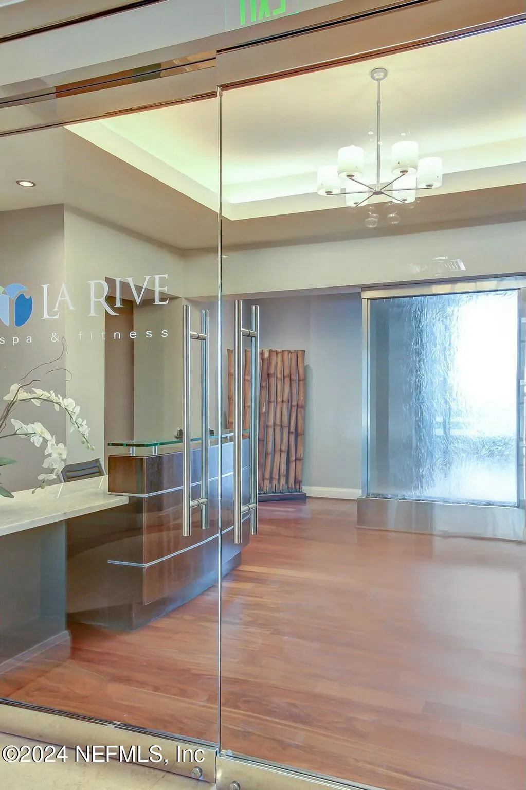 Jacksonville, Florida 32207, United States, 3 Bedrooms Bedrooms, ,3 BathroomsBathrooms,Residential,Pending,29854