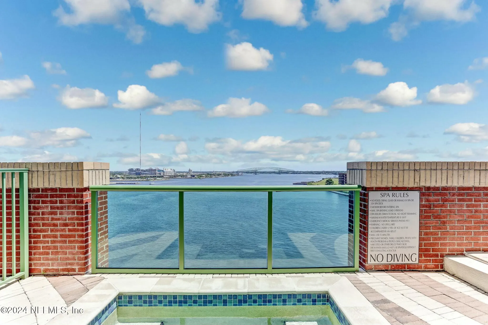 Jacksonville, Florida 32207, United States, 3 Bedrooms Bedrooms, ,3 BathroomsBathrooms,Residential,Pending,29854